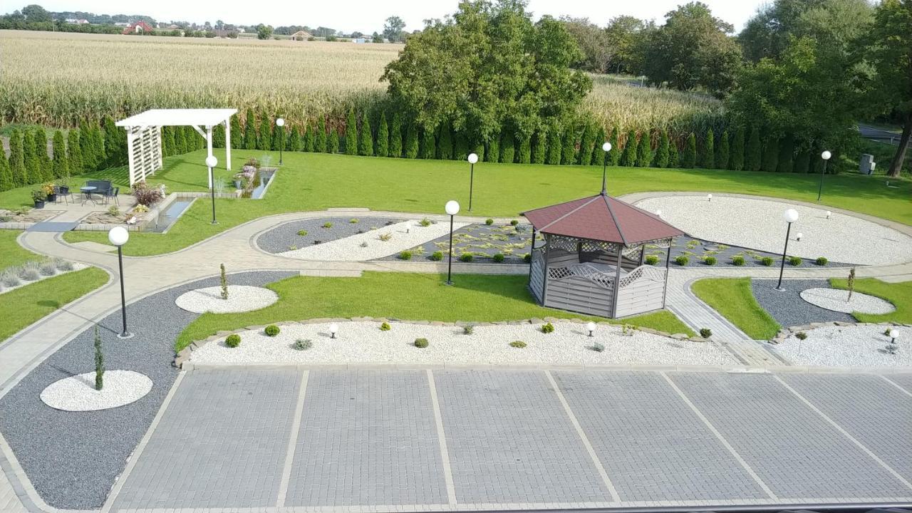 Perla Kujaw Bed & Breakfast Radziejów Екстериор снимка