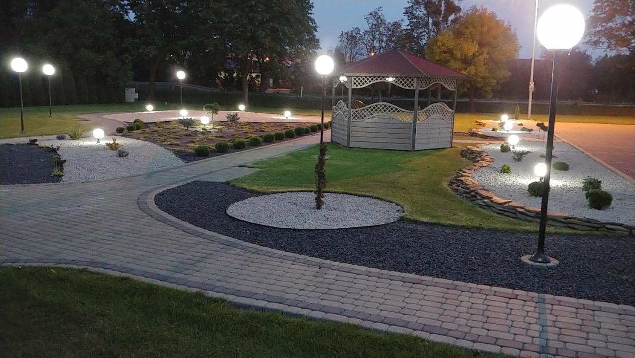 Perla Kujaw Bed & Breakfast Radziejów Екстериор снимка